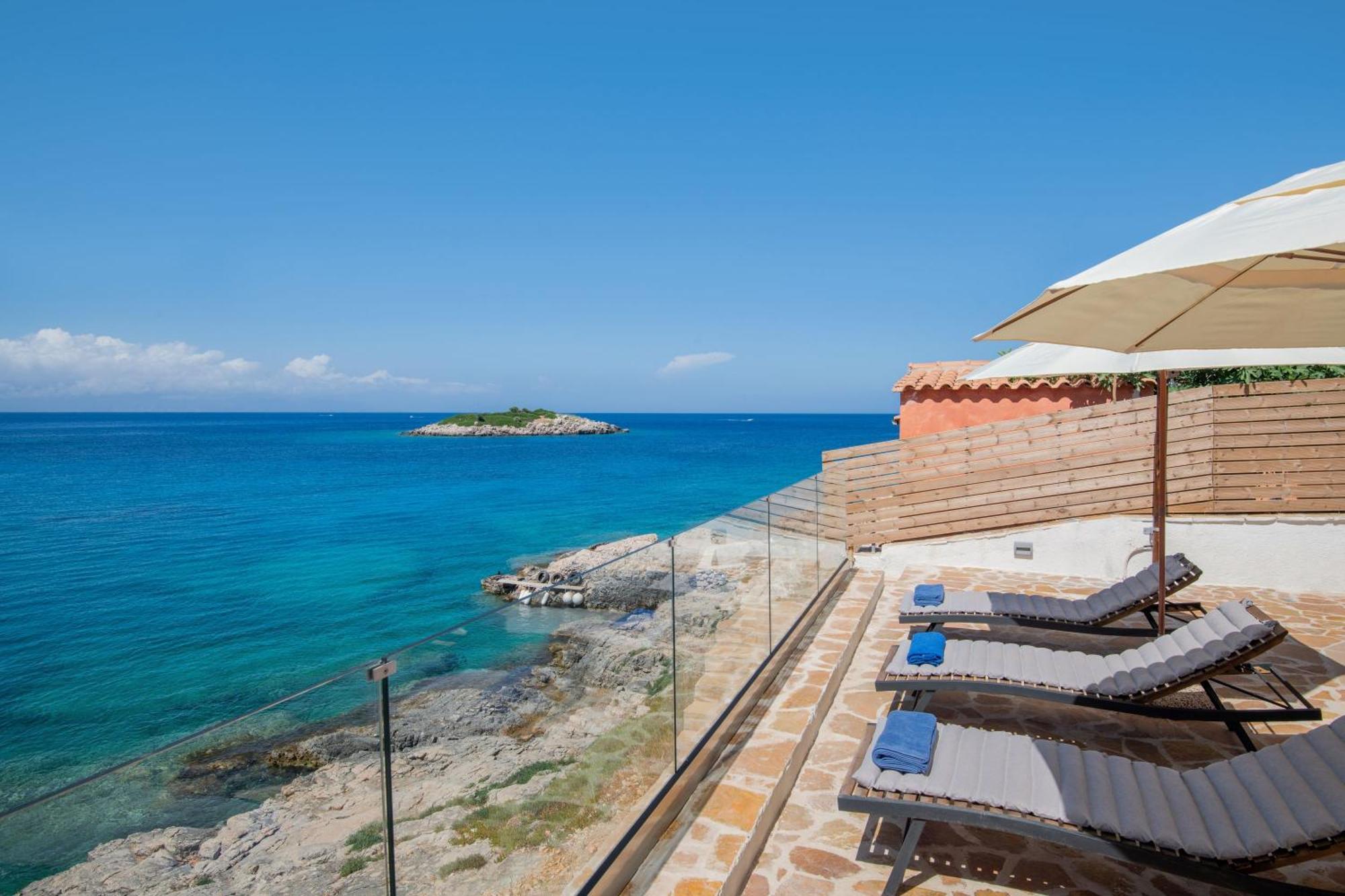 Kokkinos With Pool & Sea View, By Zantewize Aparthotel Skinaria